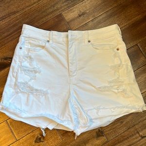 White American Eagle MOM Jean Shorts